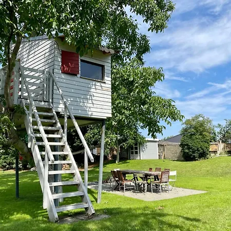 Sch L Afbock Semesterbostad