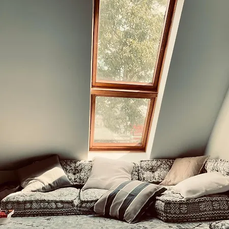 Sch L Afbock Semesterbostad *