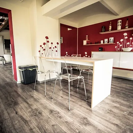 Sch L Afbock Semesterbostad *